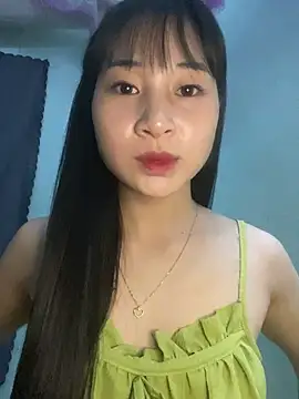 banlinh004 online show from May 13, 2026, 3:09 pm