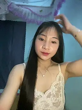 banlinh004 online show from June 26, 2026, 2:54 pm