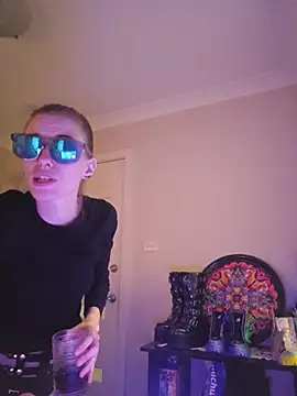 Snapshot of lonely_Cosplay_chick chatting on November 5, 2025, 4:51 pm lonely Cosplay chick online show from November 5, 2025, 4:51 pm