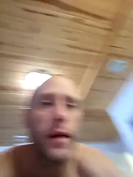 Snapshot of mcxxx87 chatting on October 2, 2025, 2:35 pm mcxxx87 online show from October 2, 2025, 2:35 pm