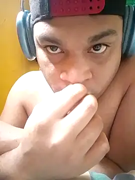 Snapshot of Blackandwhite_30 chatting on November 26, 2025, 3:35 pm Blackandwhite 30 online show from November 26, 2025, 3:35 pm