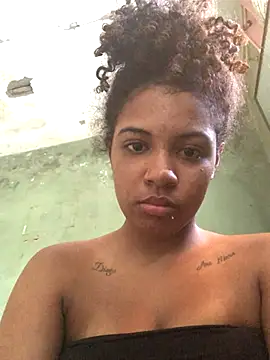 Snapshot of Lorennapires chatting on January 8, 2026, 6:54 pm Lorennapires online show from January 8, 2026, 6:54 pm