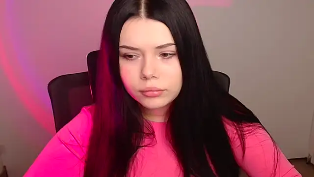 Mona Esty online show from October 16, 2025, 5:36 pm