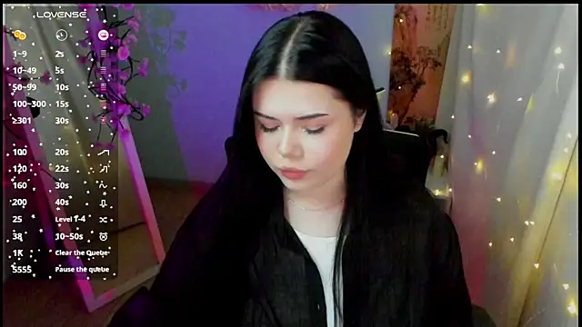 Mona Esty online show from May 5, 2026, 12:24 pm