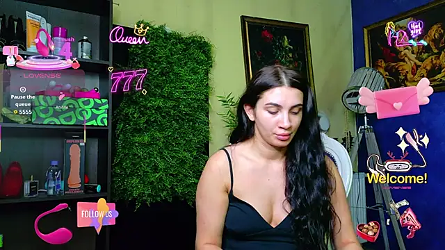 nicolepalmer online show from July 8, 2026, 8:52 am