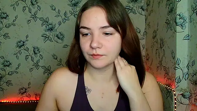 OliviaMontgommery online show from December 19, 2025, 11:06 am