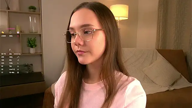 SweetSaraPie online show from January 8, 2026, 6:10 pm