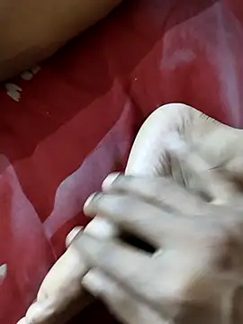 Snapshot of Aditi1996 chatting on November 3, 2025, 5:03 pm Aditi1996 online show from November 3, 2025, 5:03 pm