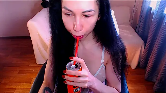 Snapshot of Fairy_elya_hot chatting on June 29, 2026, 11:32 am Fairy elya hot online show from June 29, 2026, 11:32 am
