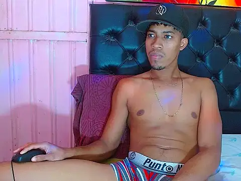 andreswj bigcock23 online show from October 11, 2025, 7:07 am