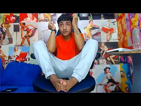 Snapshot of dazo_vnzl12 chatting on December 5, 2025, 5:42 pm dazo vnzl12 online show from December 5, 2025, 5:42 pm