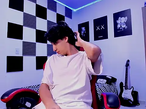 jeycobb online show from November 13, 2025, 12:15 pm