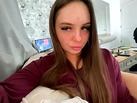 Snapshot of EllaStarrxxx chatting on October 4, 2025, 1:42 pm EllaStarrxxx online show from October 4, 2025, 1:42 pm