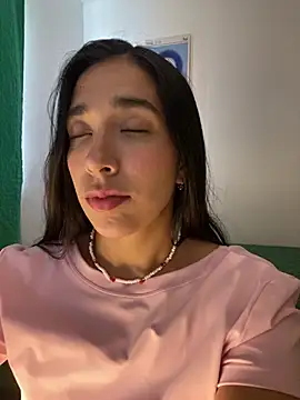 SabrinaEvanss  online show from March 19, 2026, 8:57 pm