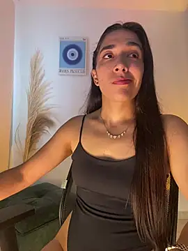 Snapshot of SabrinaEvanss_ chatting on June 26, 2026, 8:02 pm SabrinaEvanss online show from June 26, 2026, 8:02 pm
