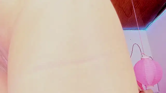 Snapshot of shannon_kinne_ chatting on December 16, 2025, 1:38 pm shannon kinne online show from December 16, 2025, 1:38 pm