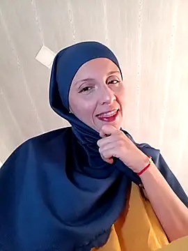 Snapshot of Aafsha_ chatting on October 18, 2025, 12:17 pm Aafsha online show from October 18, 2025, 12:17 pm