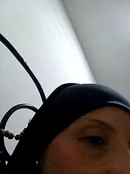 Aafsha  online show from March 29, 2026, 10:48 am