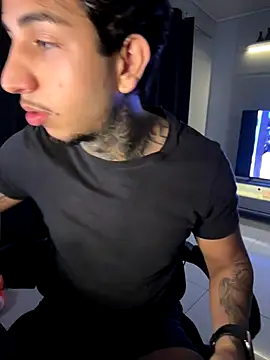 RealGdiass online show from December 20, 2025, 5:25 am