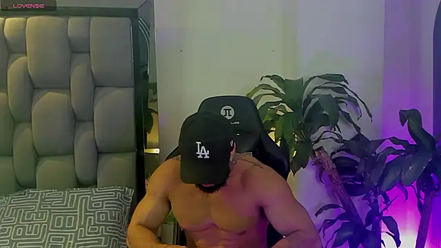 jeff clark7 online show from March 14, 2026, 4:51 am