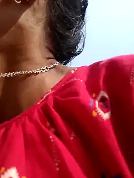 Snapshot of Hotty-romi3 chatting on November 10, 2025, 4:22 am Hotty-romi3 online show from November 10, 2025, 4:22 am