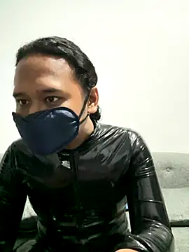 latexidn online show from October 3, 2025, 10:23 am