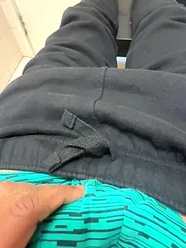 Snapshot of kazisuri chatting on October 7, 2025, 1:36 am kazisuri online show from October 7, 2025, 1:36 am