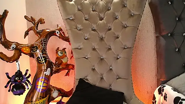 MateoMitchell online show from October 28, 2025, 4:38 am