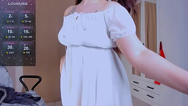 AmeliHallss online show from March 14, 2026, 4:23 pm