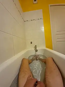 Snapshot of lovefeet84 chatting on October 7, 2025, 6:16 pm lovefeet84 online show from October 7, 2025, 6:16 pm