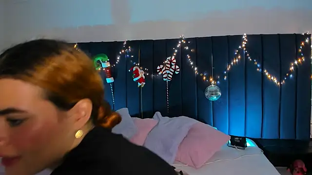 Snapshot of abby_murphy chatting on November 26, 2025, 10:44 pm abby murphy online show from November 26, 2025, 10:44 pm