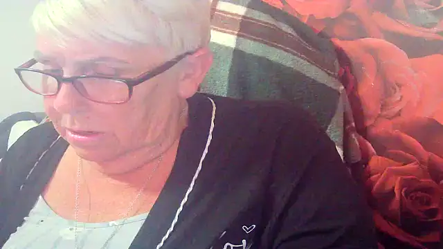 Snapshot of Playful_MILF_Demi chatting on May 23, 2026, 9:19 pm Playful MILF Demi online show from May 23, 2026, 9:19 pm