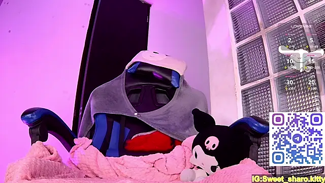 Sweet-SharoKitty online show from June 13, 2026, 10:08 pm
