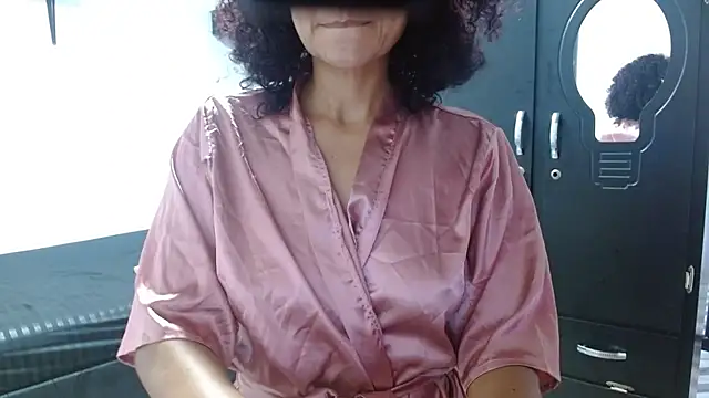 Seductress Malia online show from July 2, 2026, 3:23 am