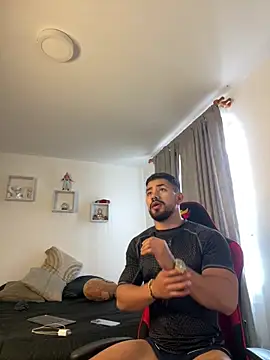 Ezzio Scolaro online show from March 6, 2026, 9:11 pm