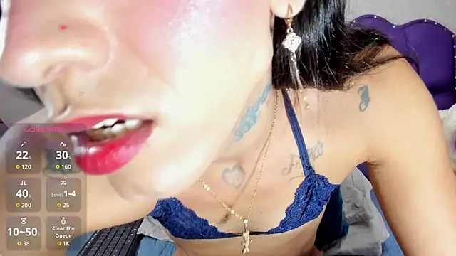 Snapshot of Mara_Summerr chatting on July 22, 2026, 10:12 pm Mara Summerr online show from July 22, 2026, 10:12 pm