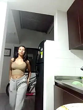 Snapshot of Jade-66 chatting on October 7, 2025, 11:46 pm Jade-66 online show from October 7, 2025, 11:46 pm