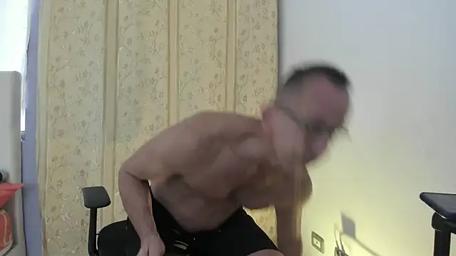  axelking  online show from March 17, 2026, 11:35 am