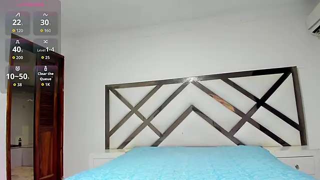 Snapshot of daenerysxxx chatting on October 24, 2025, 9:55 pm daenerysxxx online show from October 24, 2025, 9:55 pm