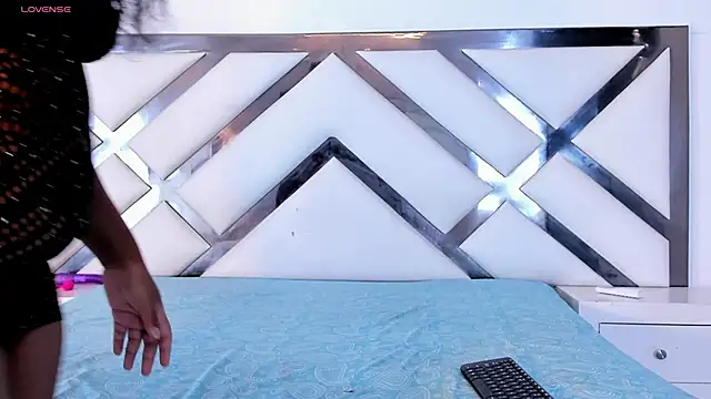 Snapshot of daenerysxxx chatting on November 12, 2025, 7:13 pm daenerysxxx online show from November 12, 2025, 7:13 pm