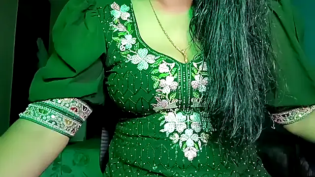 horny milf couple online show from May 13, 2026, 6:05 pm