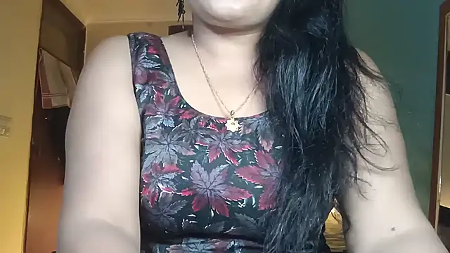 horny milf couple online show from June 12, 2026, 7:02 pm