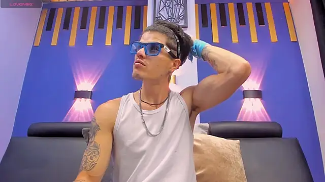 Snapshot of imsammytop chatting on October 24, 2025, 11:17 am imsammytop online show from October 24, 2025, 11:17 am