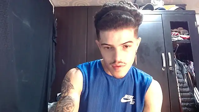 Snapshot of imsammytop chatting on November 10, 2025, 9:41 am imsammytop online show from November 10, 2025, 9:41 am