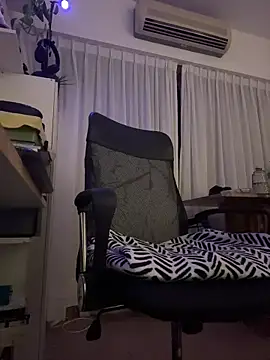 Snapshot of Domfetishx chatting on November 28, 2025, 6:16 am Domfetishx online show from November 28, 2025, 6:16 am