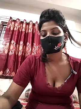 Snapshot of Queen-Any chatting on October 9, 2025, 12:14 pm Queen-Any online show from October 9, 2025, 12:14 pm