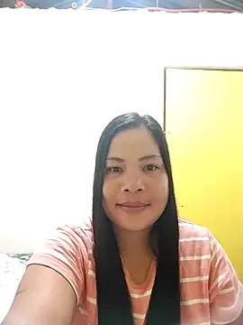 Snapshot of shyhotpinay_32 chatting on October 8, 2025, 6:16 pm shyhotpinay 32 online show from October 8, 2025, 6:16 pm