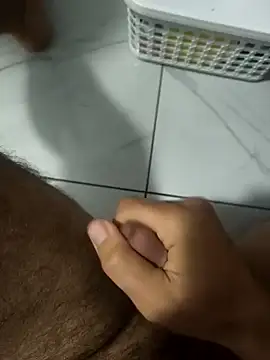 Sert erkek21 ysm online show from February 16, 2026, 9:38 am