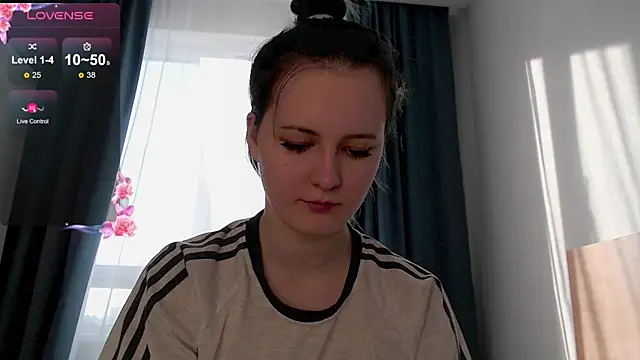 Snapshot of katlynaccerman chatting on November 20, 2025, 6:02 am katlynaccerman online show from November 20, 2025, 6:02 am