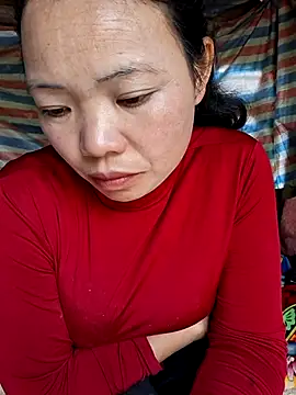 miomio-12 online show from December 3, 2025, 2:30 am